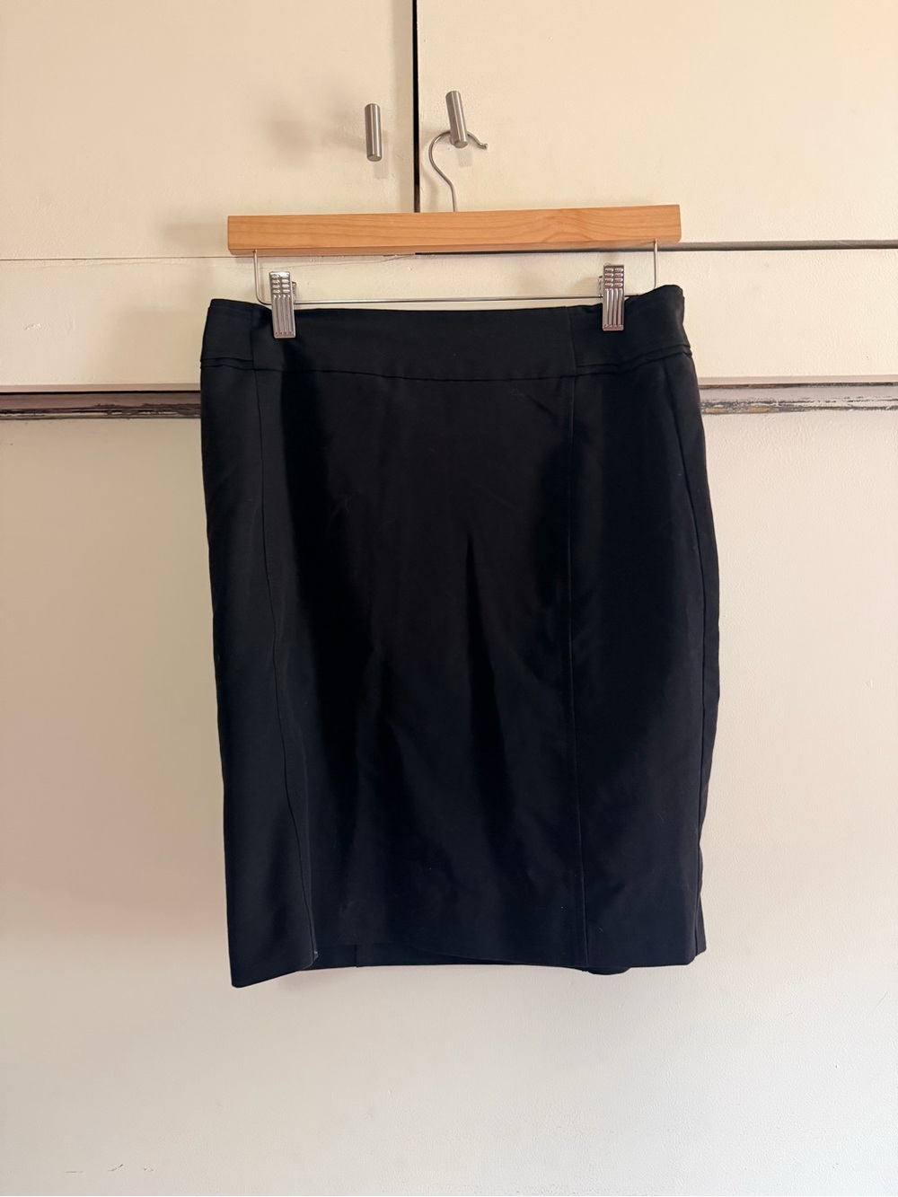 My Bajee Collection Classic Black Pencil Skirt Size L